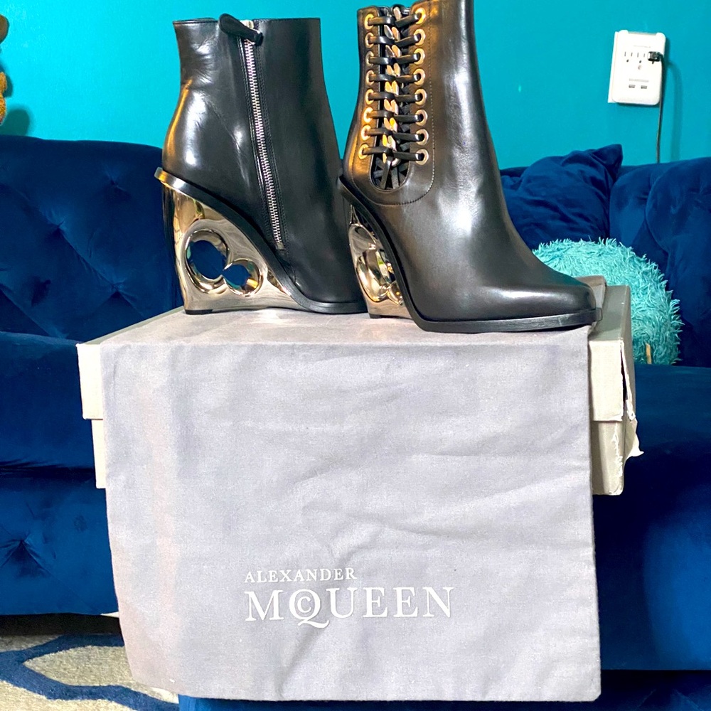 Brand New Alexander McQueen size 8.5 boot